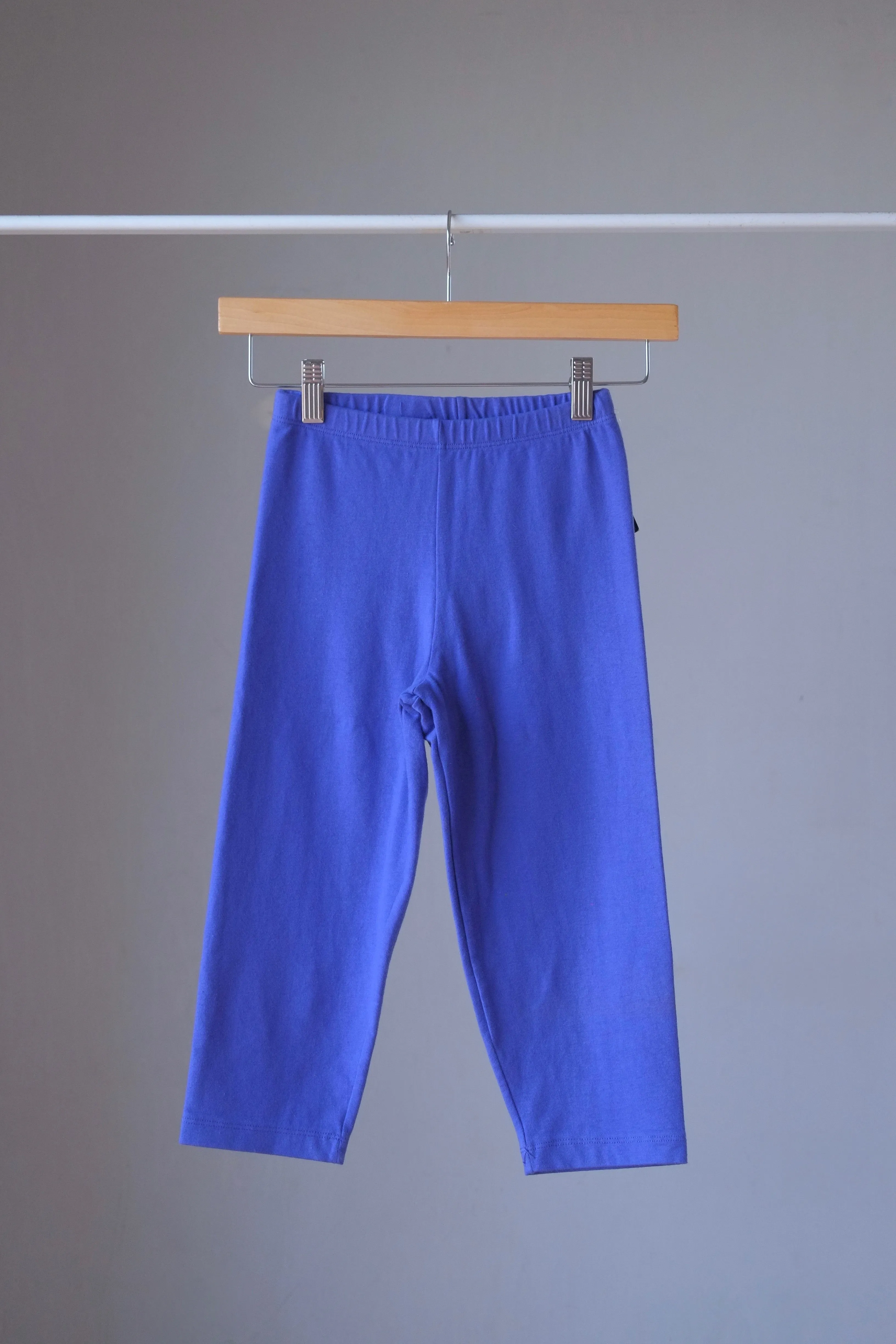 DANSKIN Capri Leggings