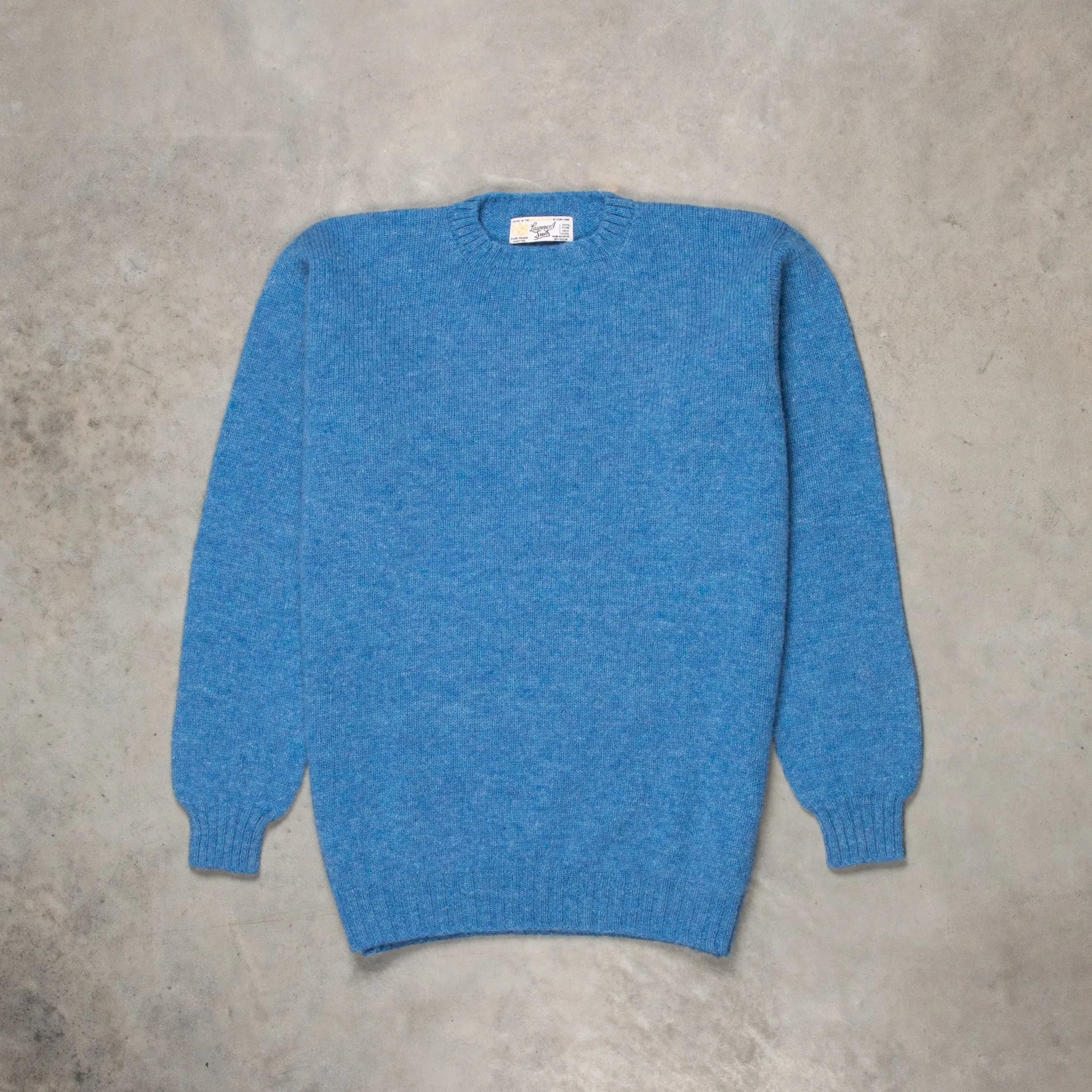 Laurence J. Smith Super soft Seamless Crew Neck Pullover Fresh Surf