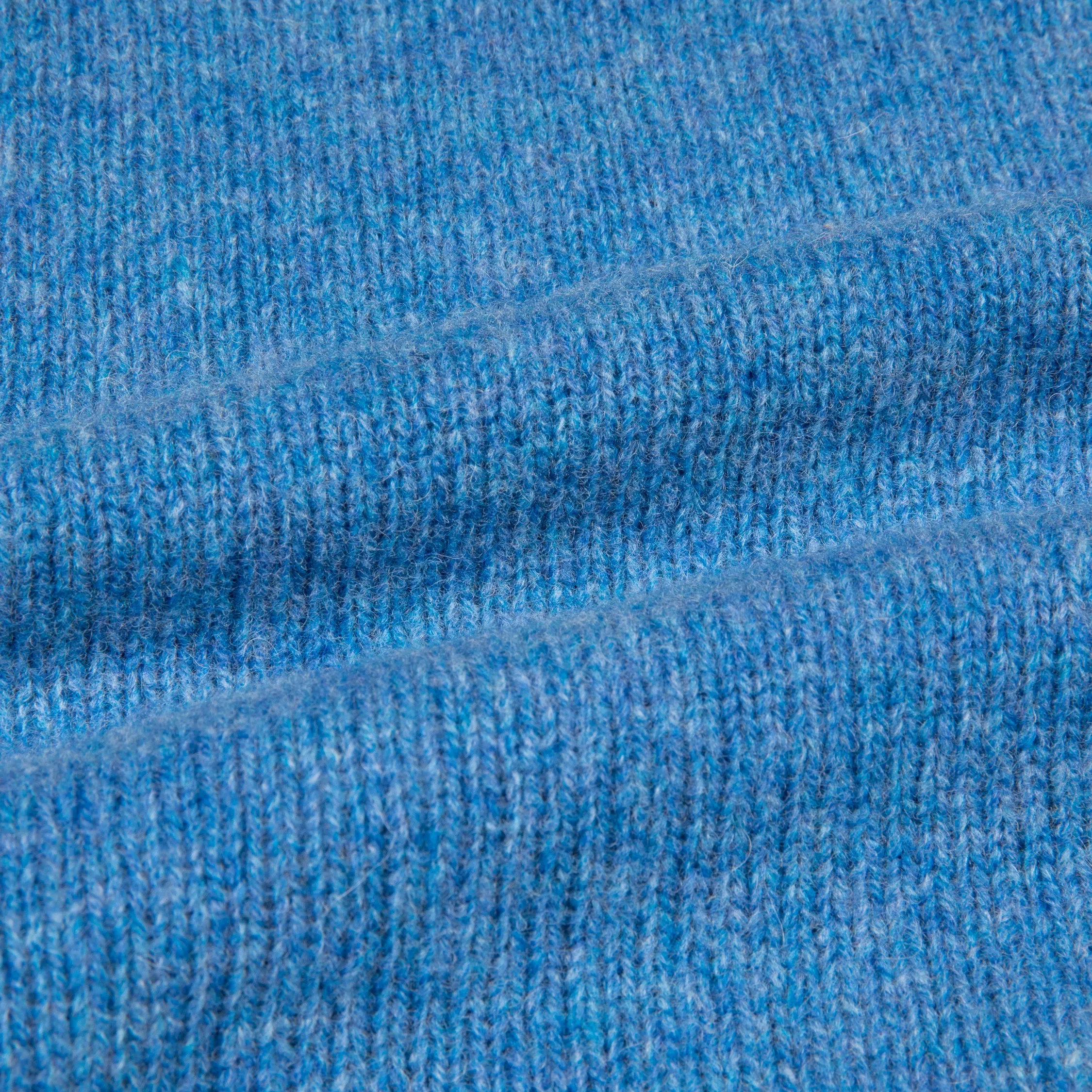 Laurence J. Smith Super soft Seamless Crew Neck Pullover Fresh Surf
