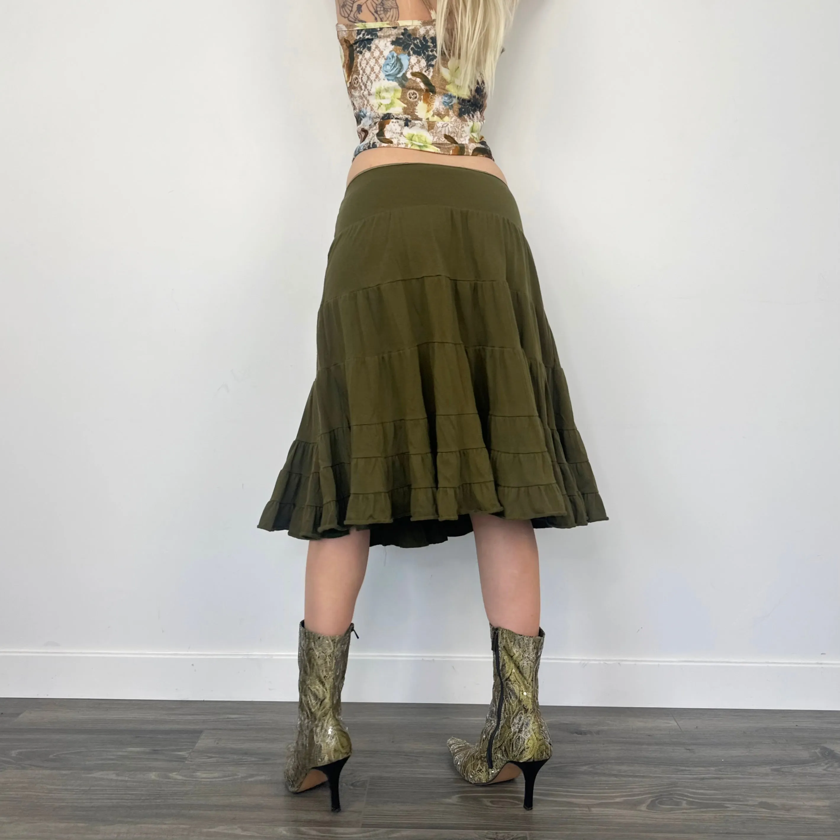 Moss Green Midi Skirt (S/M)