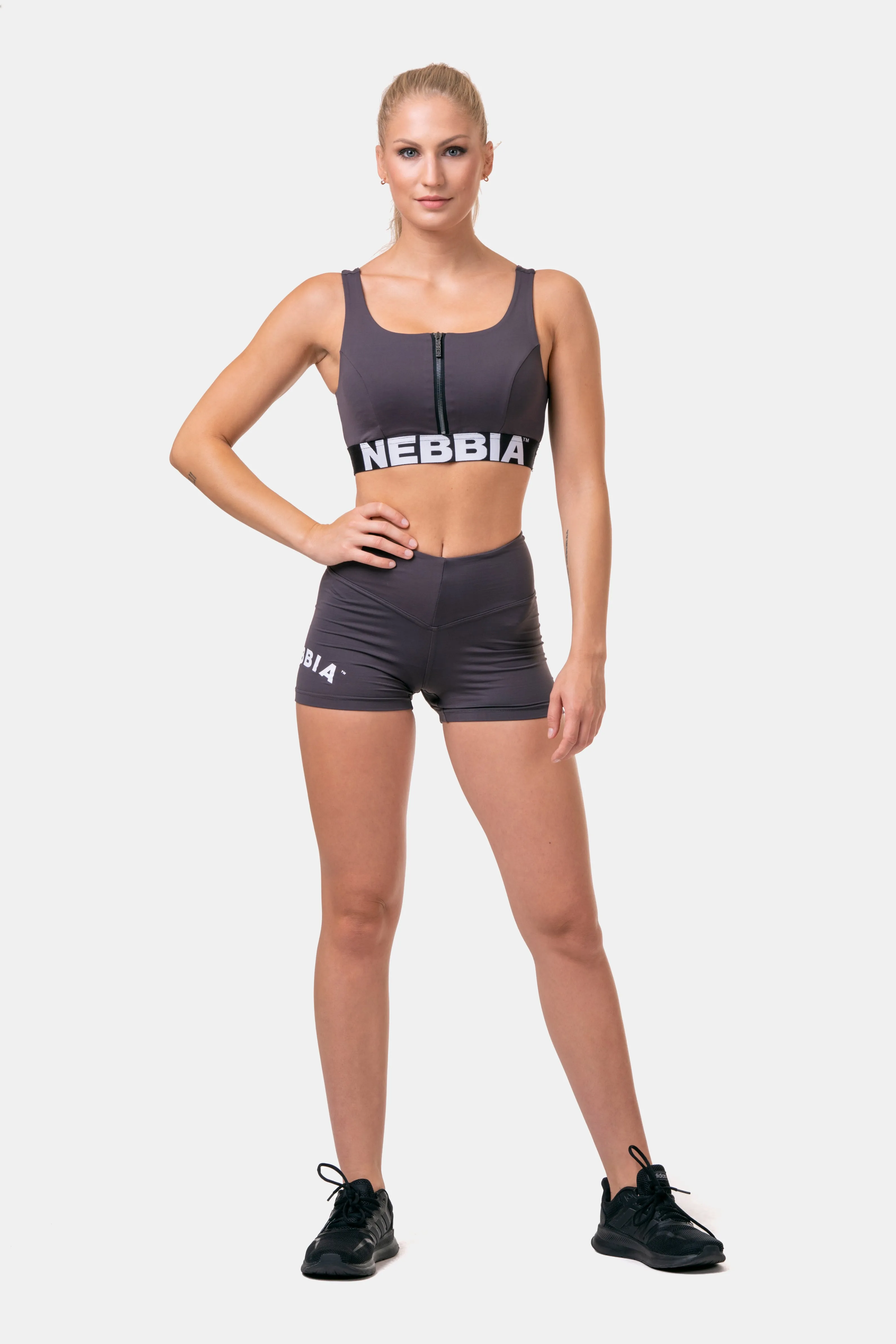 NEBBIA Classic HERO High Waist Shorts 582