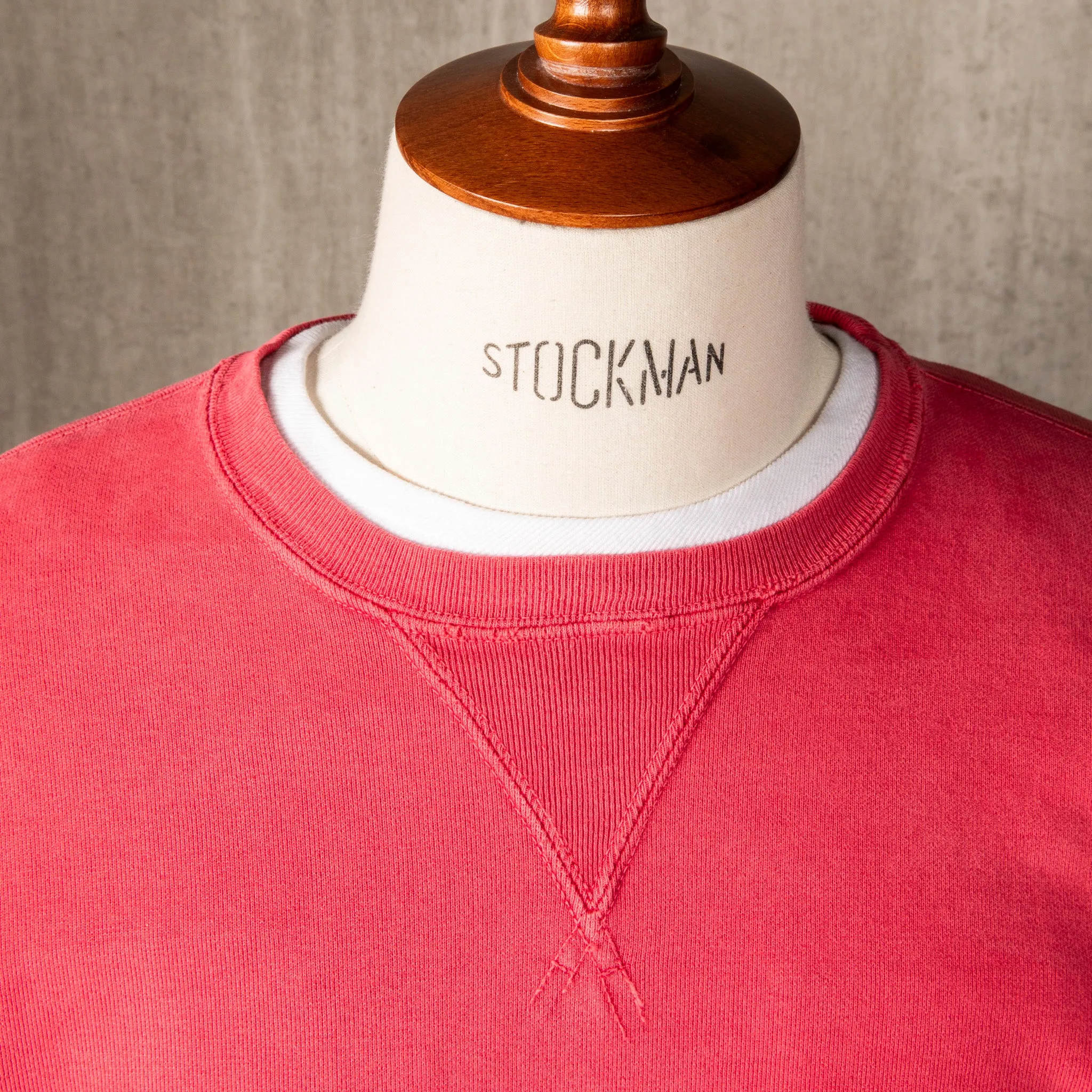 Remi Relief Special Finish Crew Neck B. Red