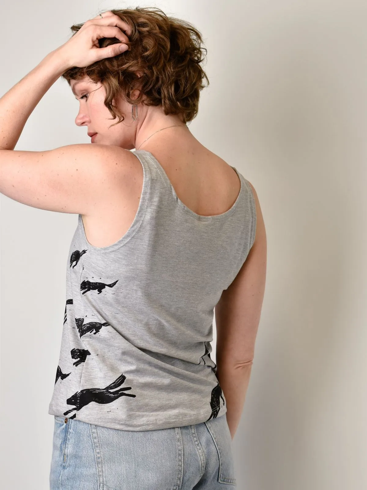Shorty Tank - Grey Wolves
