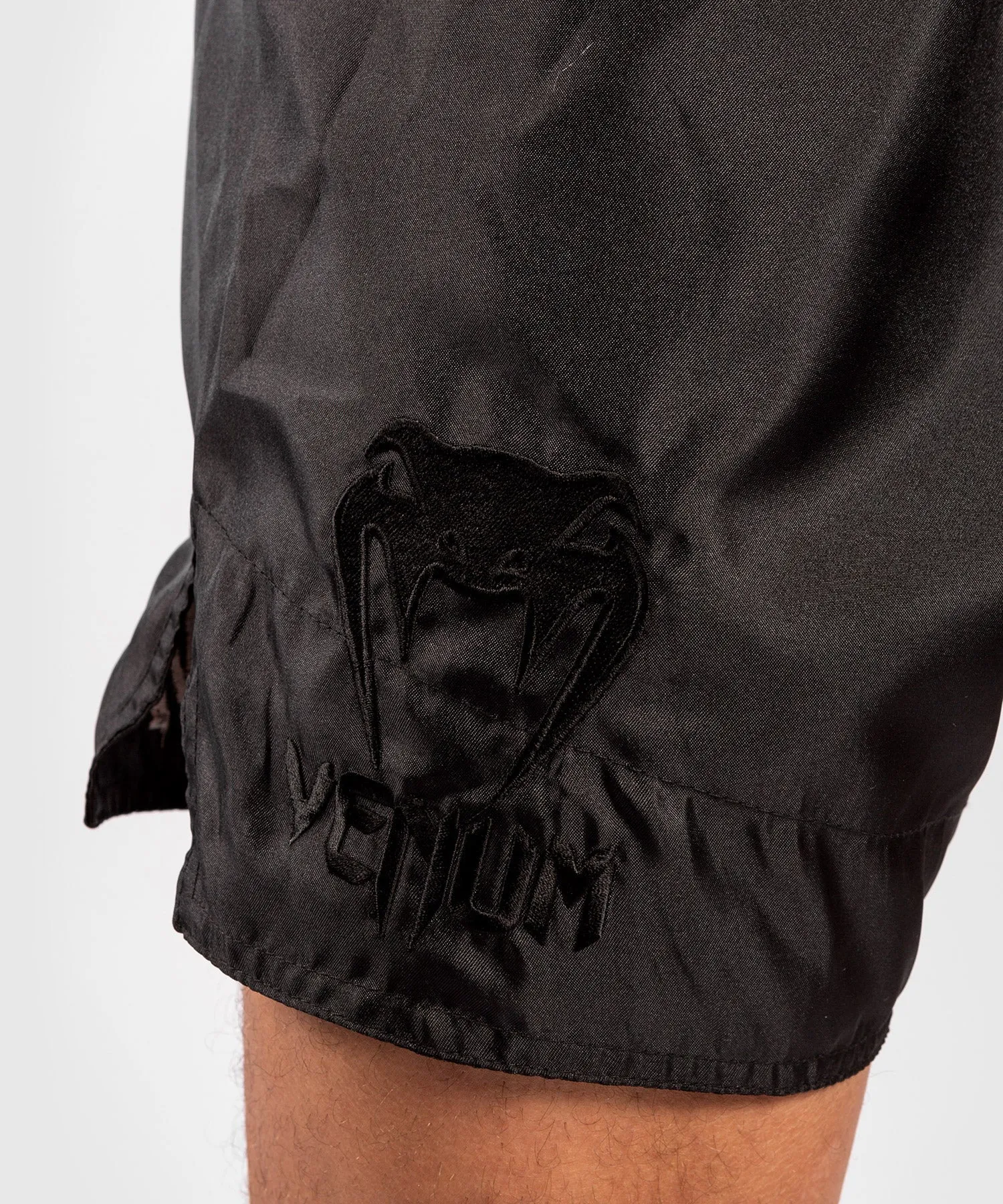 Venum Logos Muay Thai Shorts - Black/Black